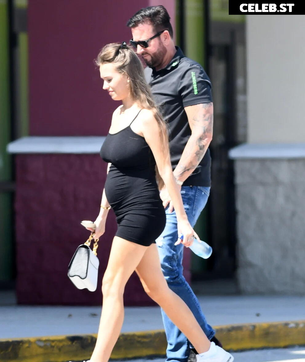 Laura Müller Image 1772878