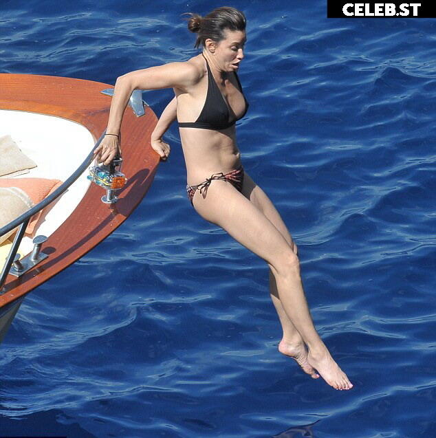 Gina Gershon Image 1772579