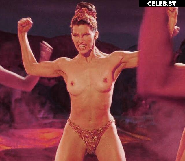 Gina Gershon Image 1772003