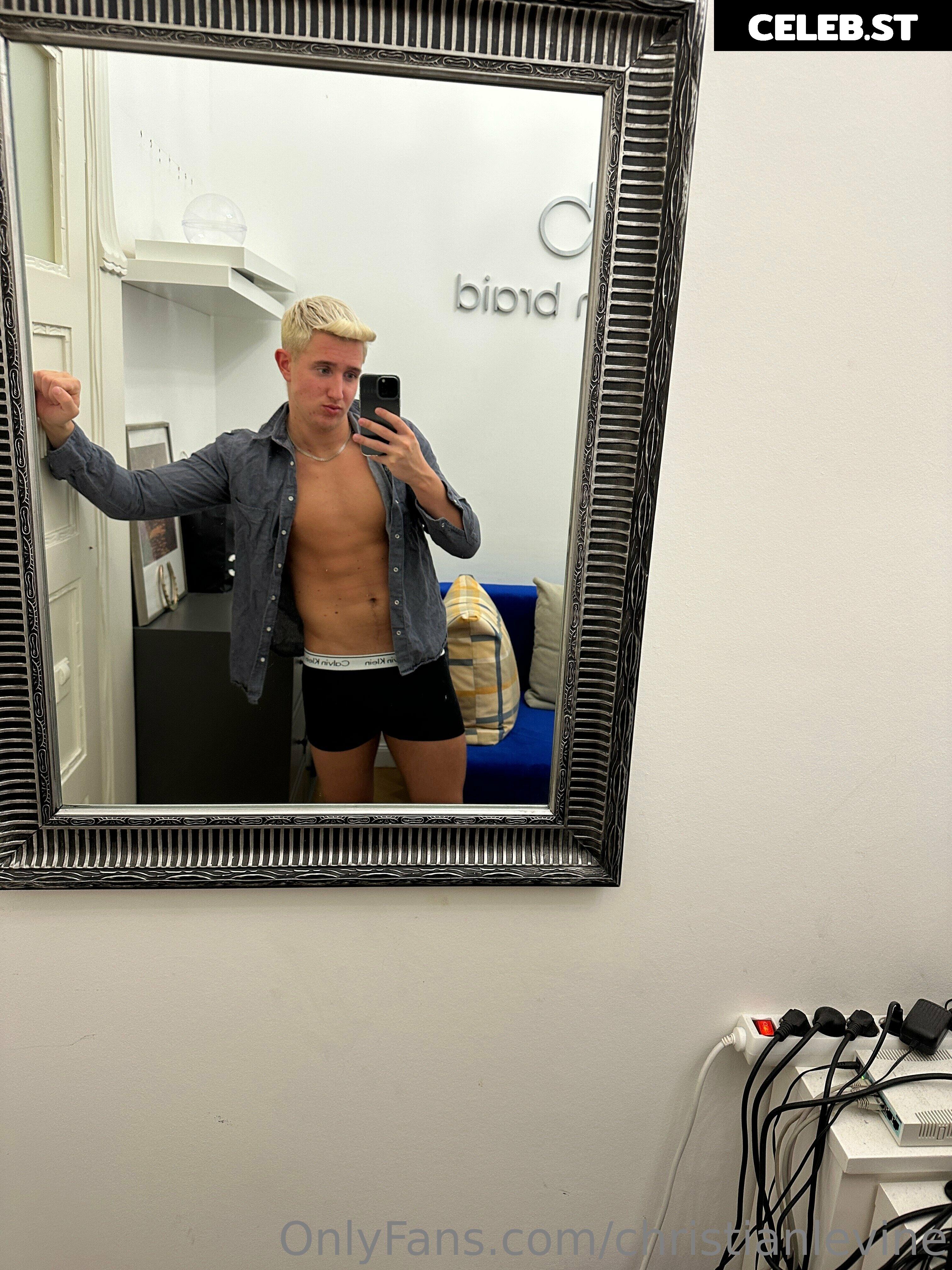 christianlevine Image 17730142