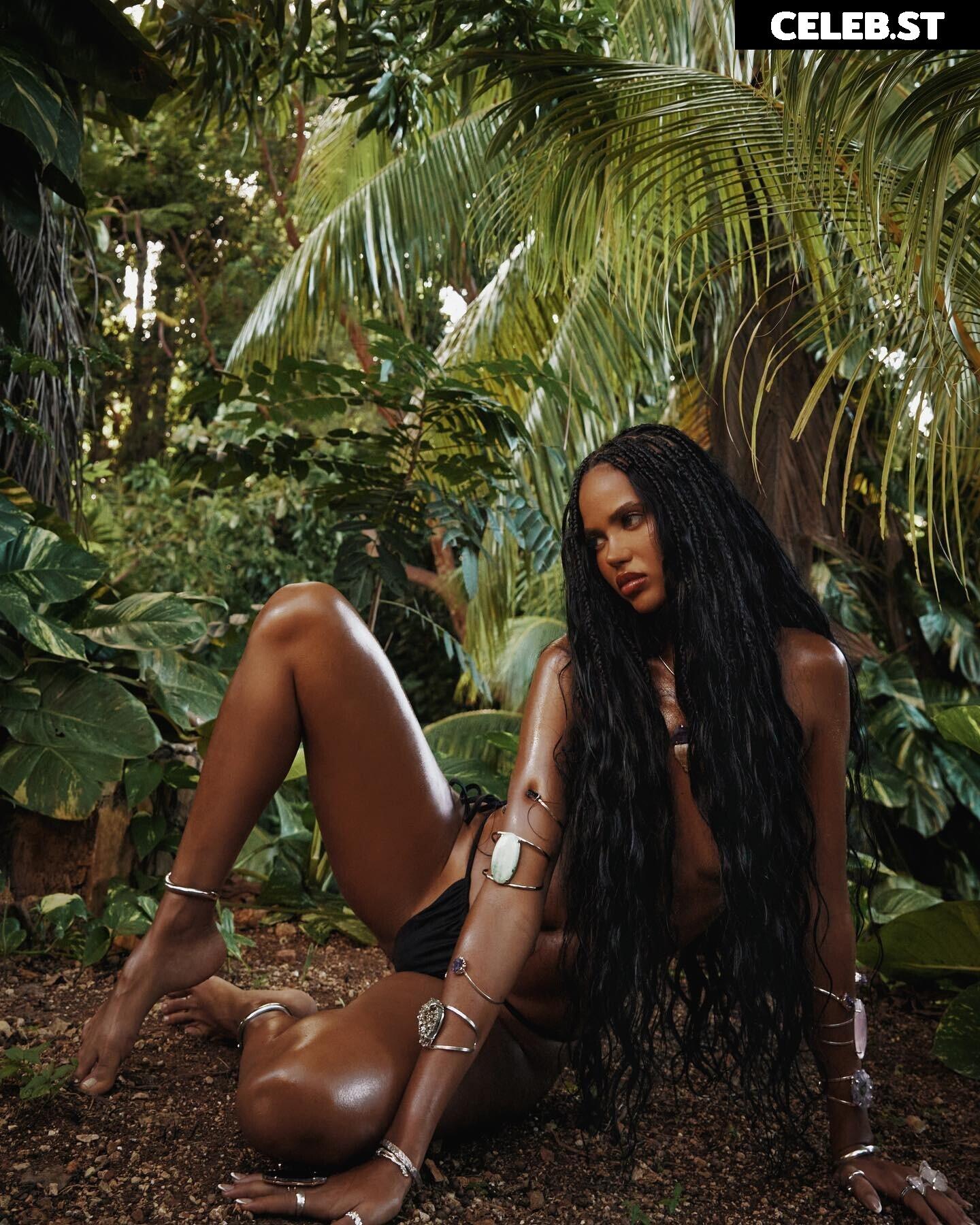 Juliana Nalu Image 1770333