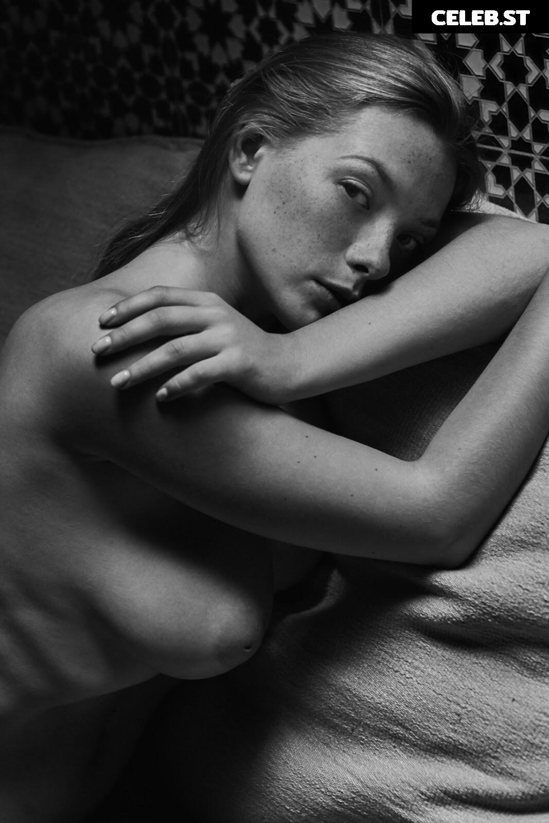 Olga Kobzar Image 1778291