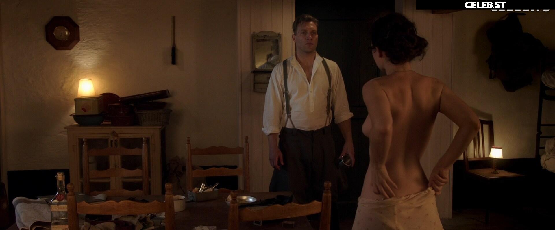 Lily James Image 1767886