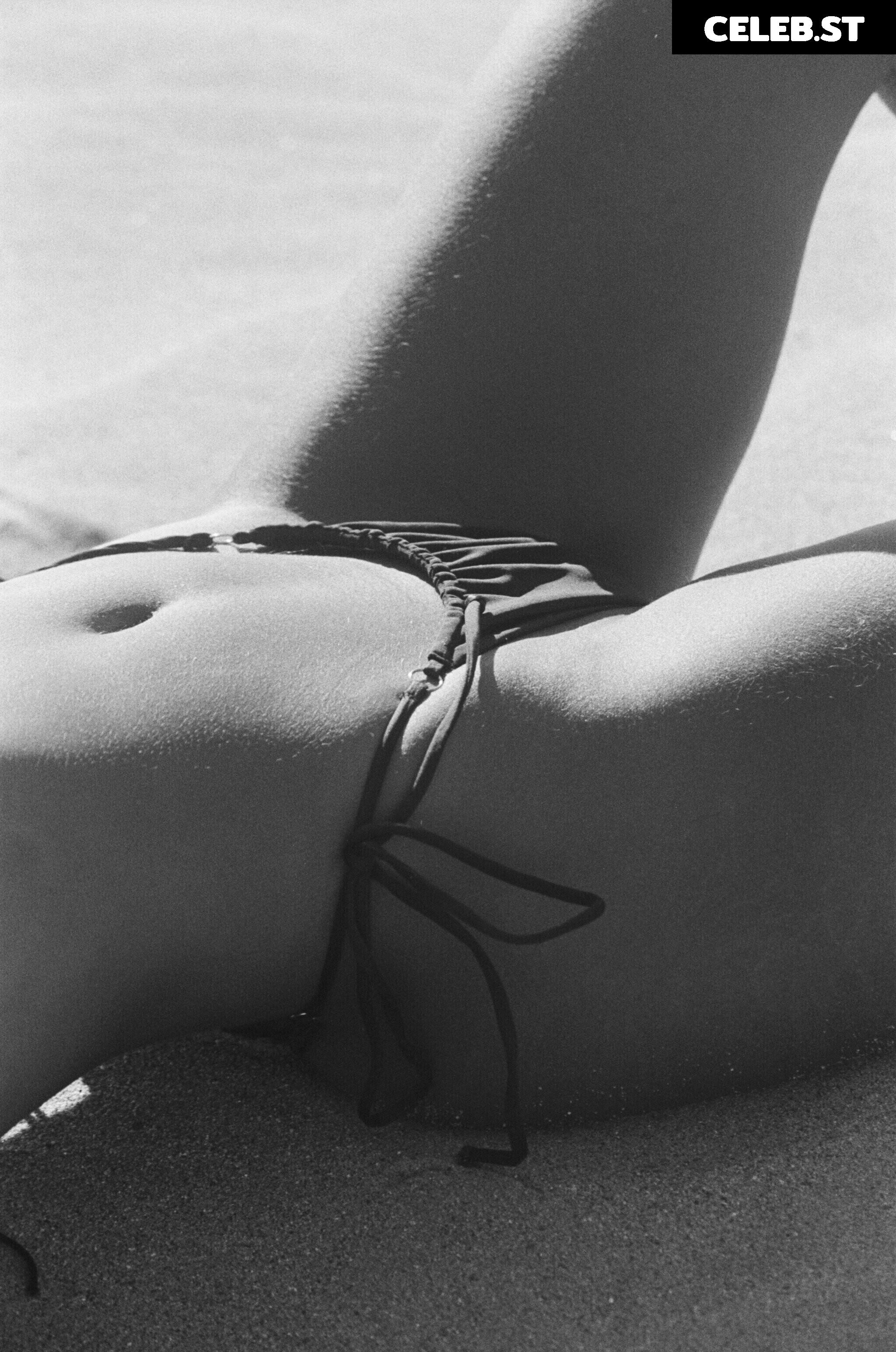 Juliana Nalu Image 1764583