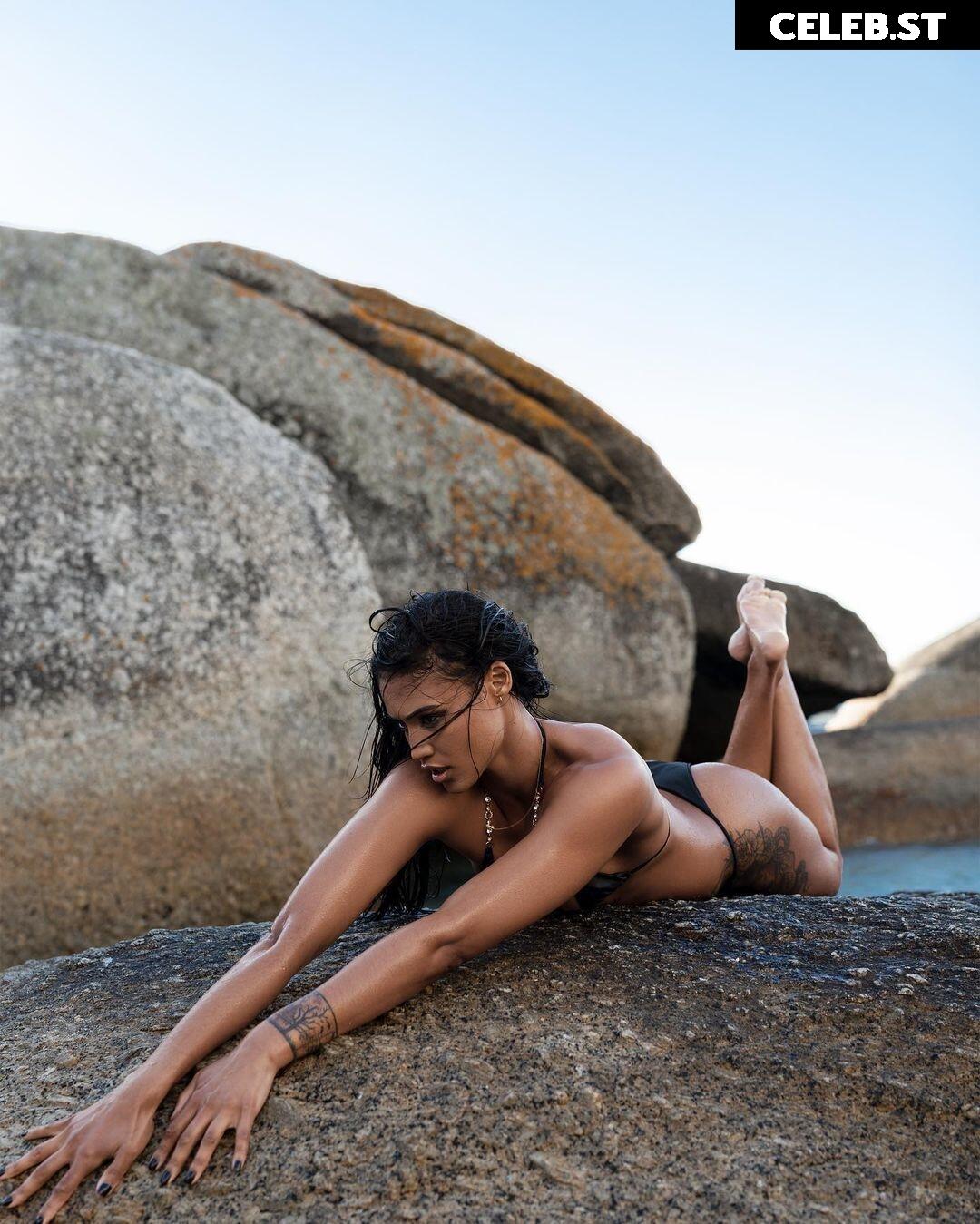 Alex Jay Image 1764606