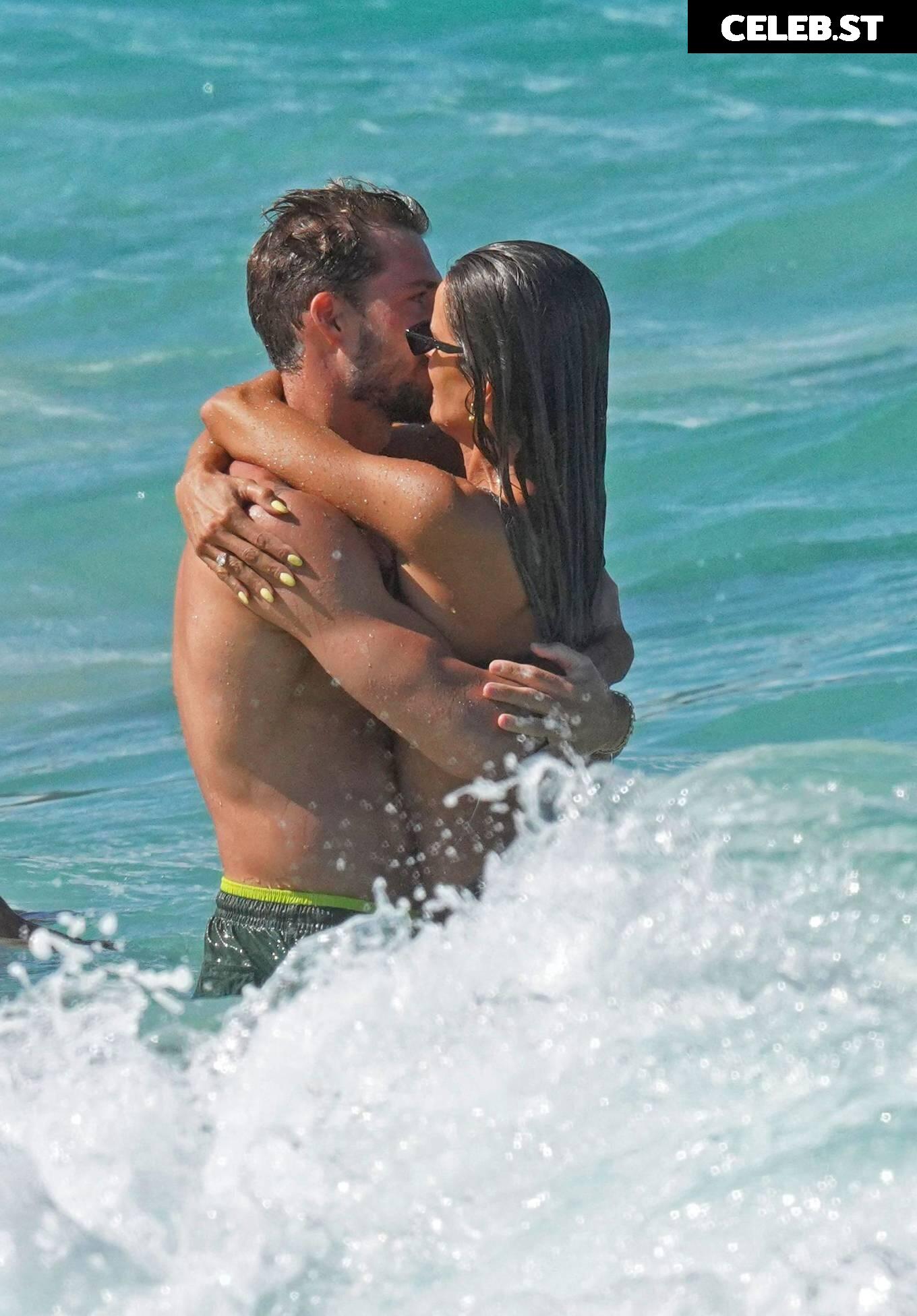 Izabel Goulart Image 1762471