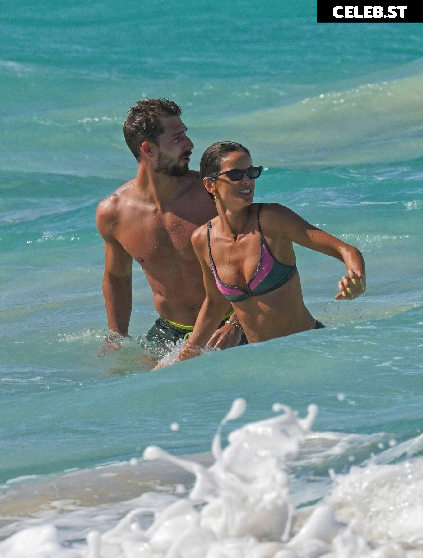 Izabel Goulart Image 1762353
