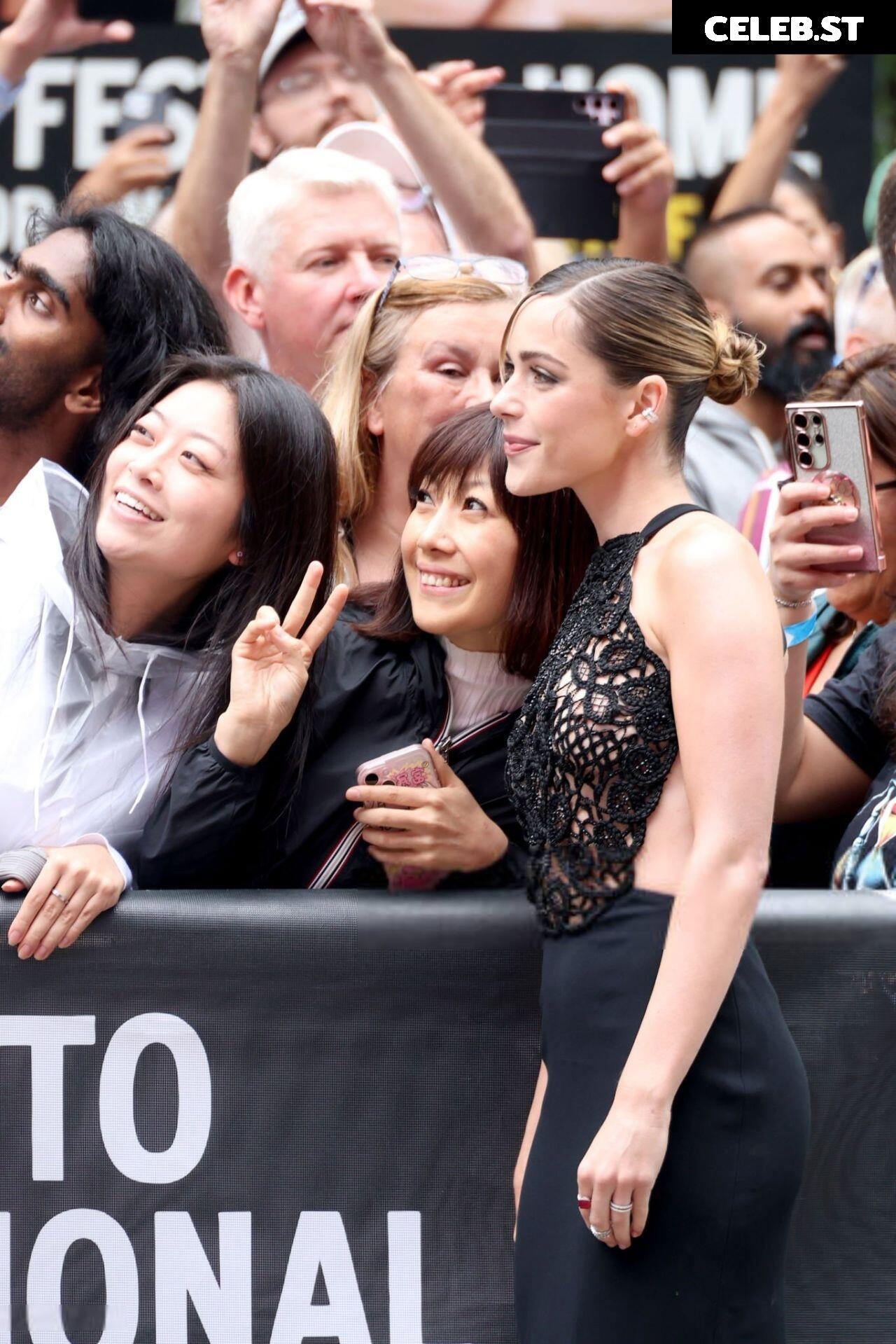 Kiernan Shipka Image 1763316