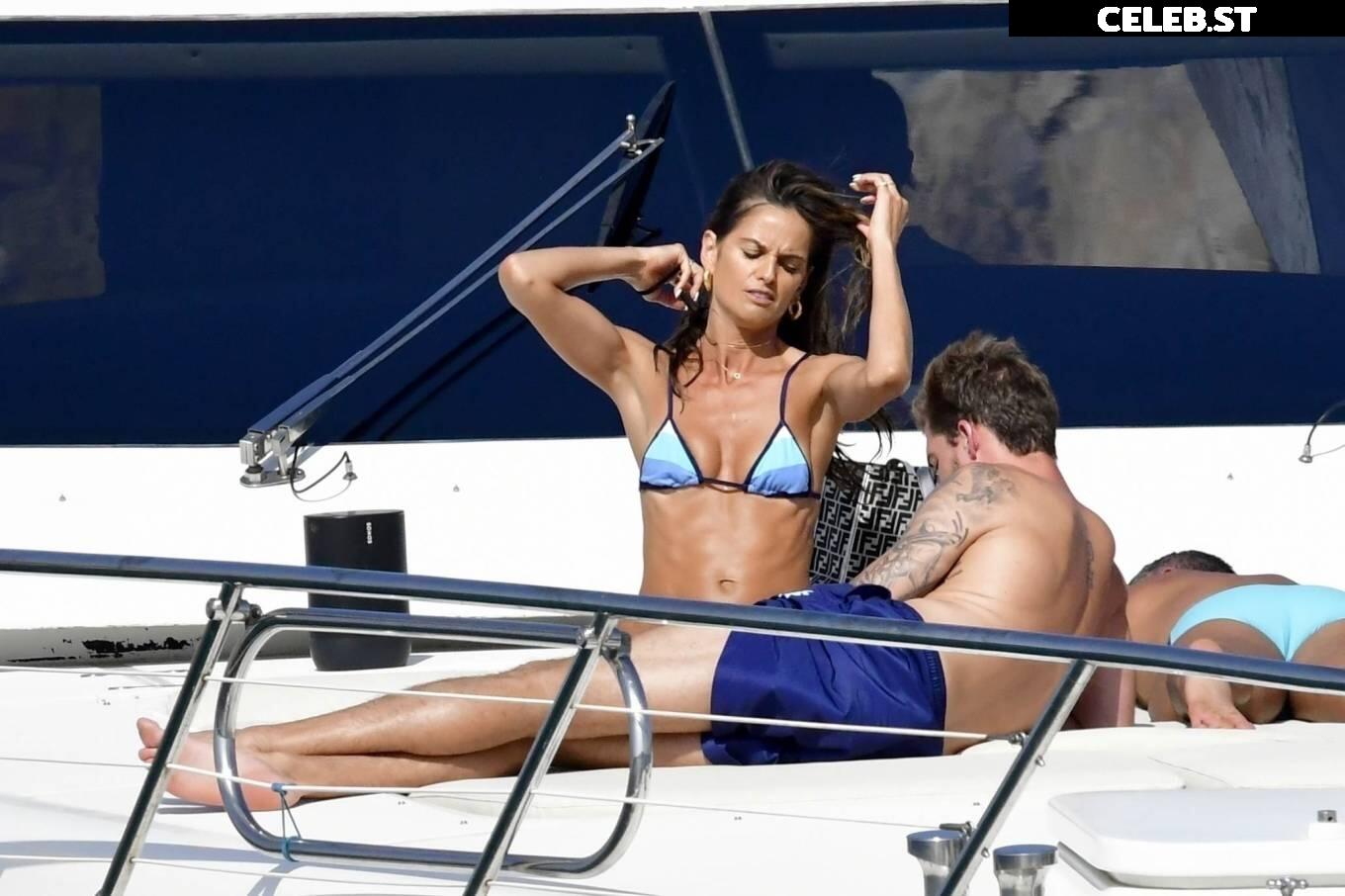 Izabel Goulart Image 1760635