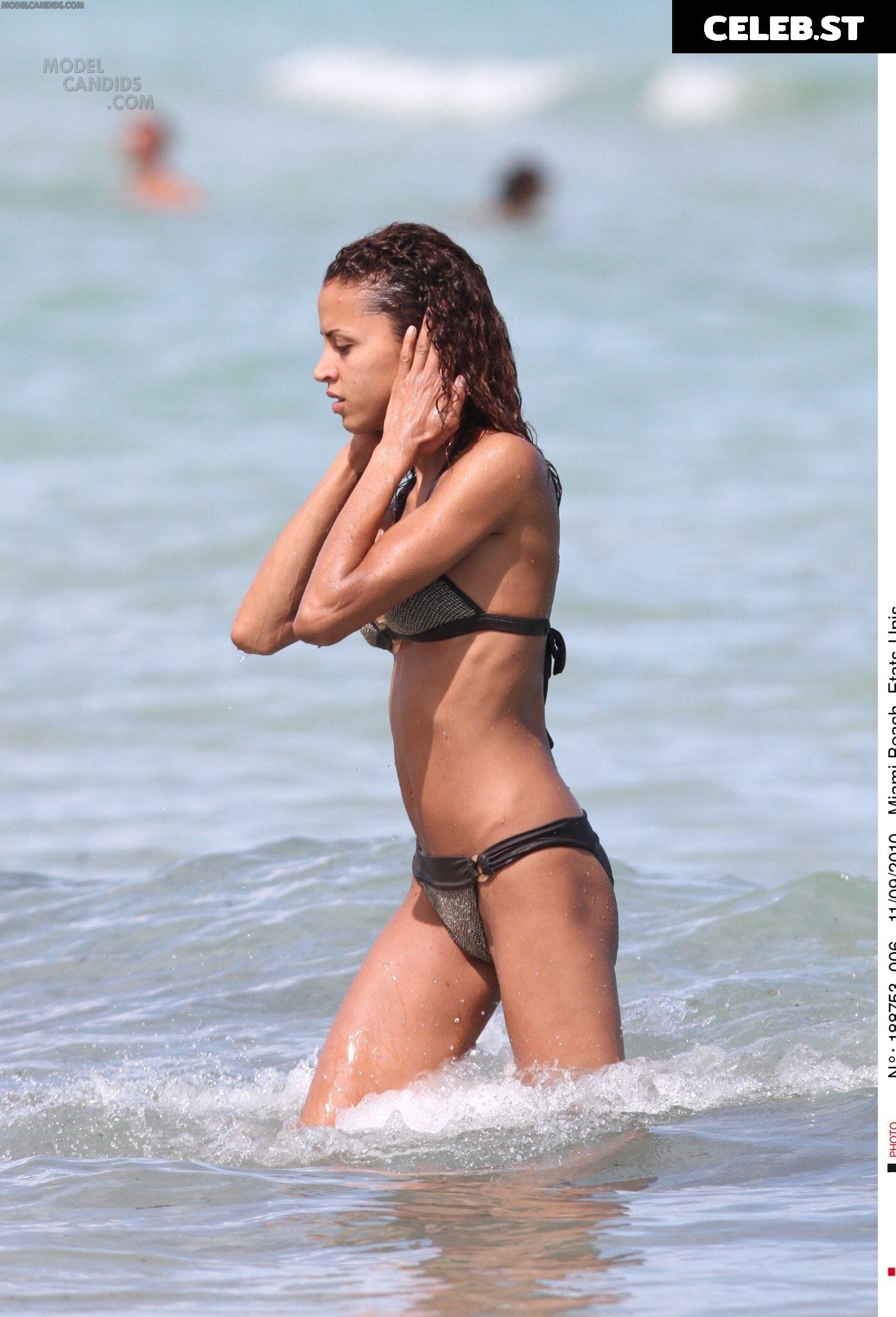 Noémie Lenoir Image 1755509