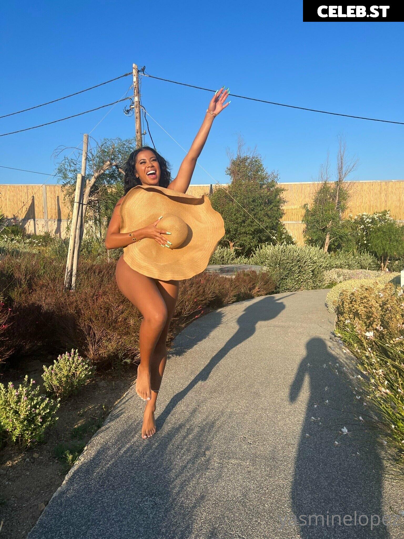 yasminelopez Image 17564768