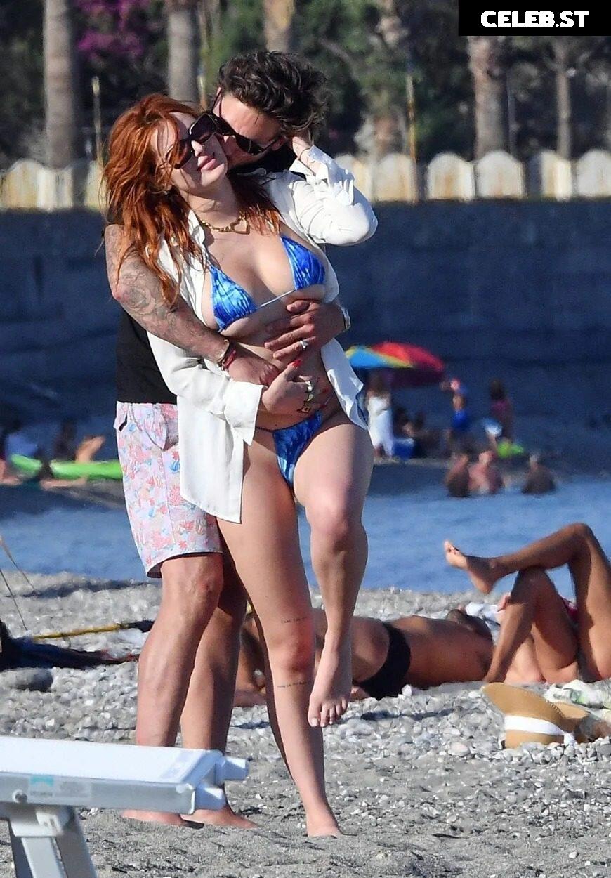 Bella Thorne Image 1756660