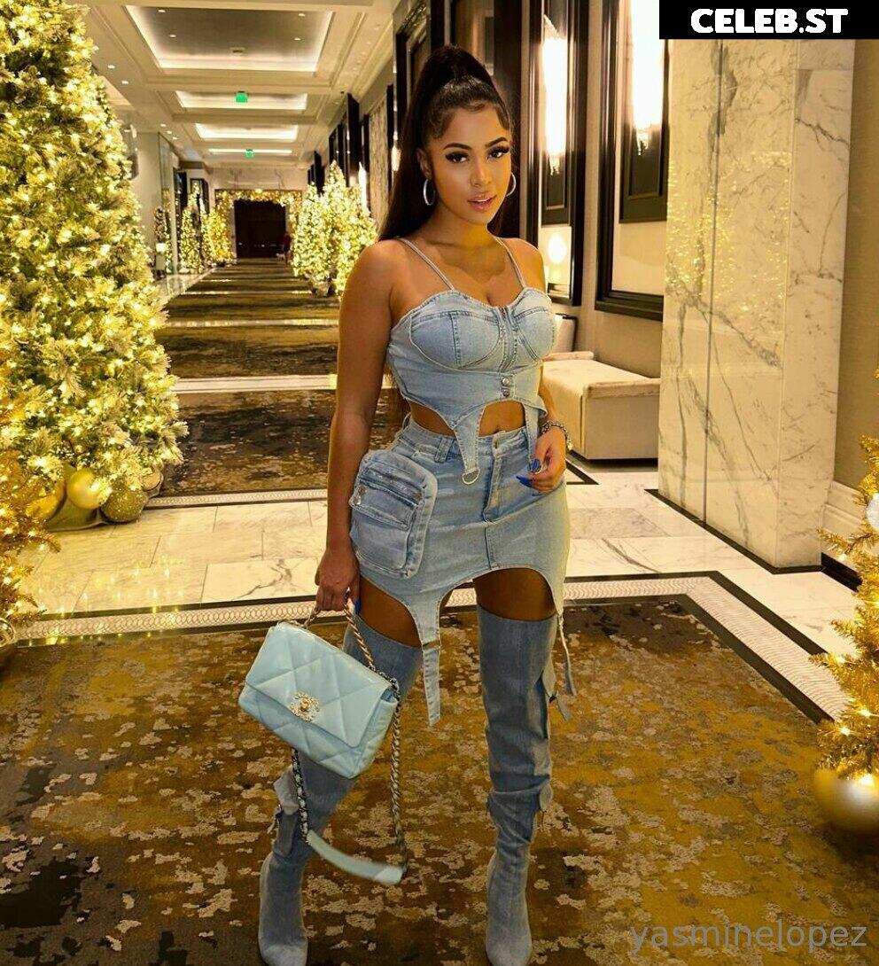 yasminelopez Image 17561984
