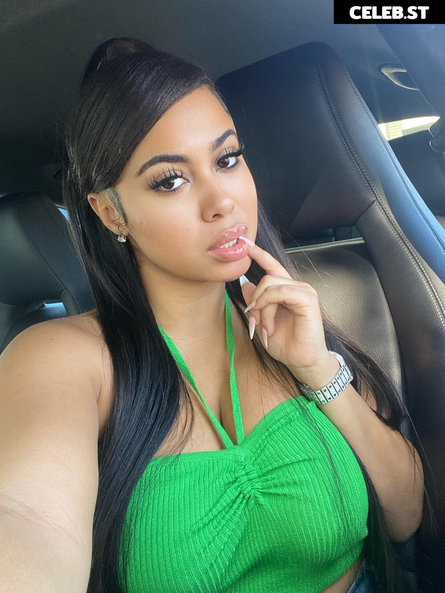 yasminelopez Image 17578742