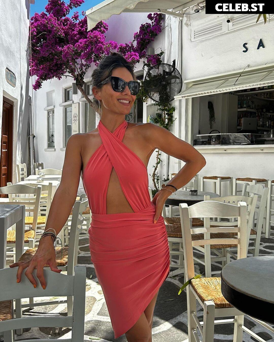Nazan Eckes Image 1754705