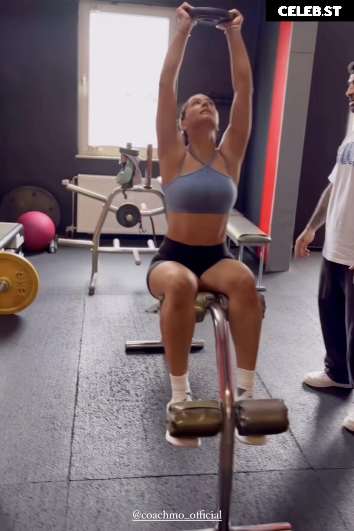 Amira Aly / Pocher Image 1754099