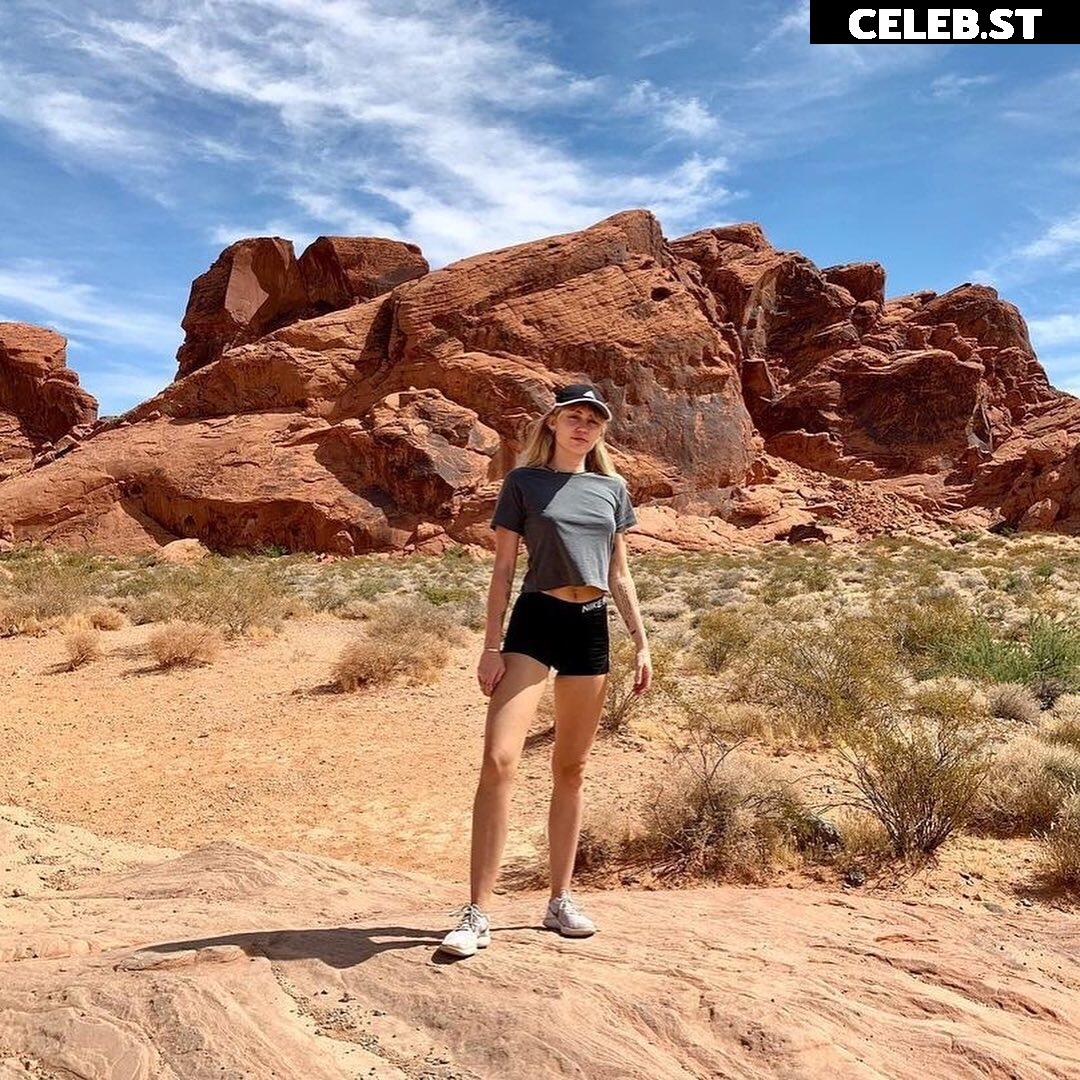 Miley Cyrus Image 1751689