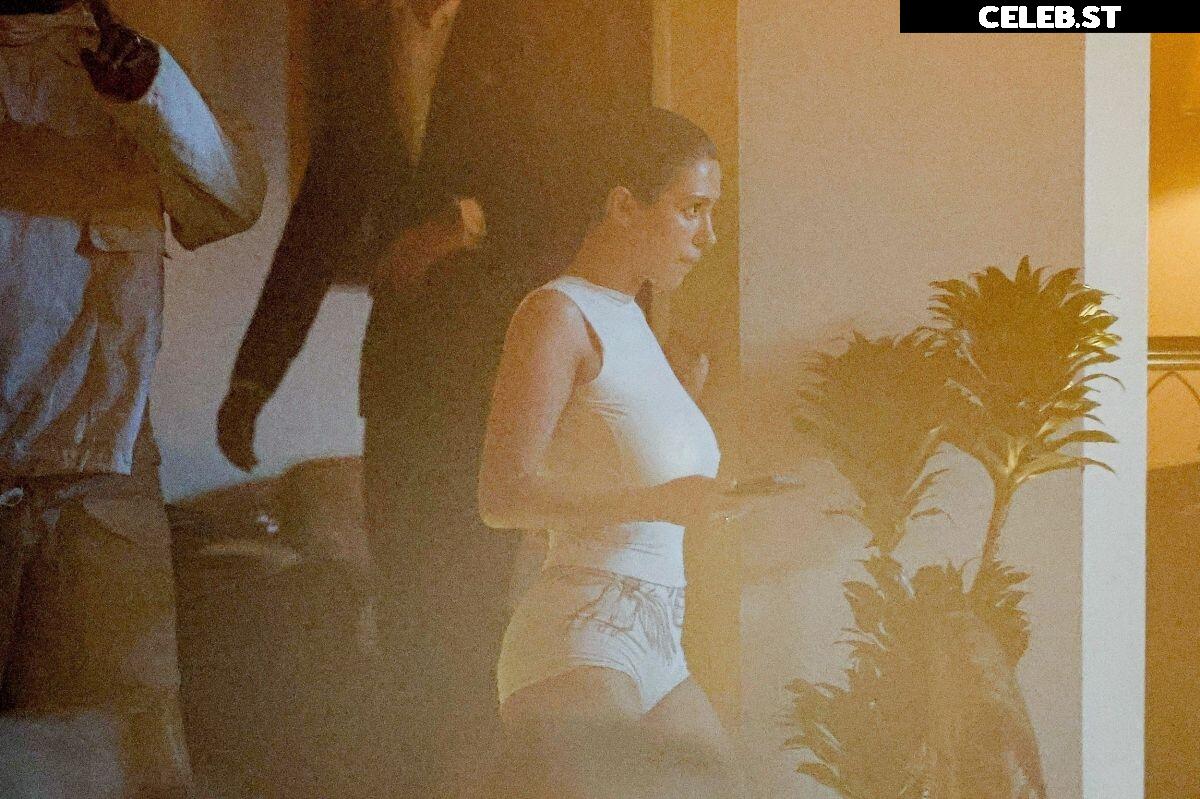 Bianca Censori Image 1751122