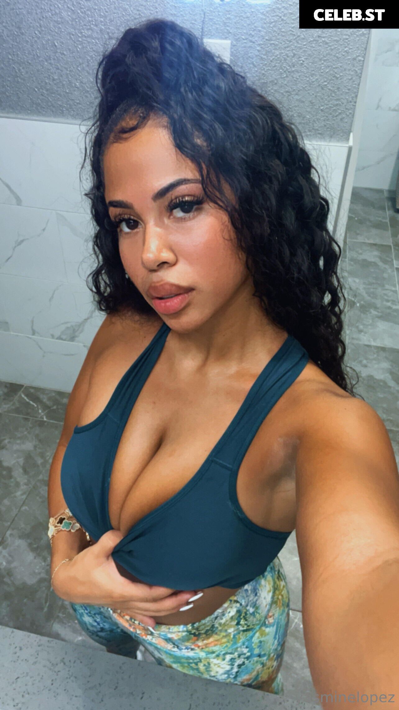yasminelopez Image 17513951