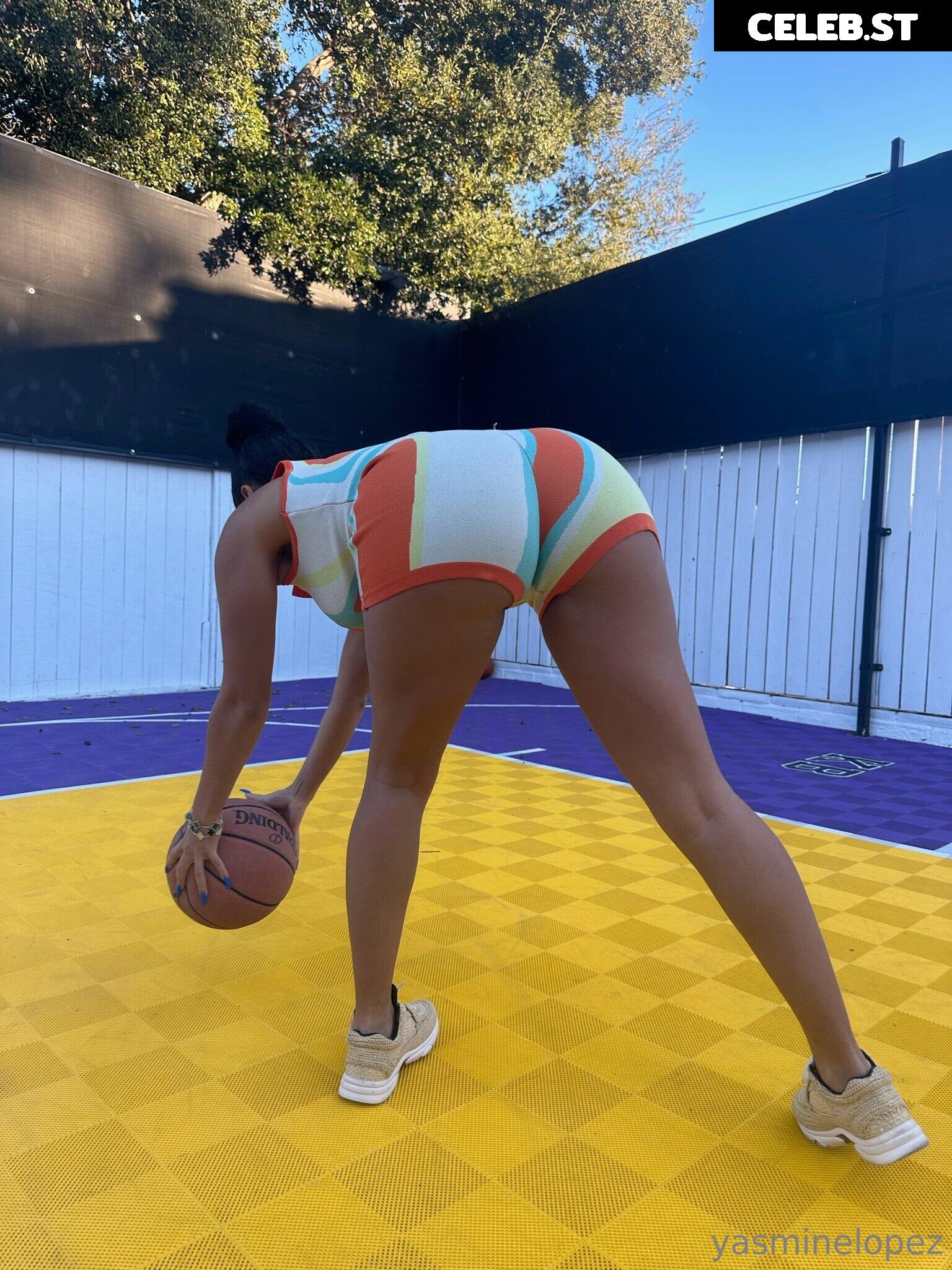yasminelopez Image 17520529