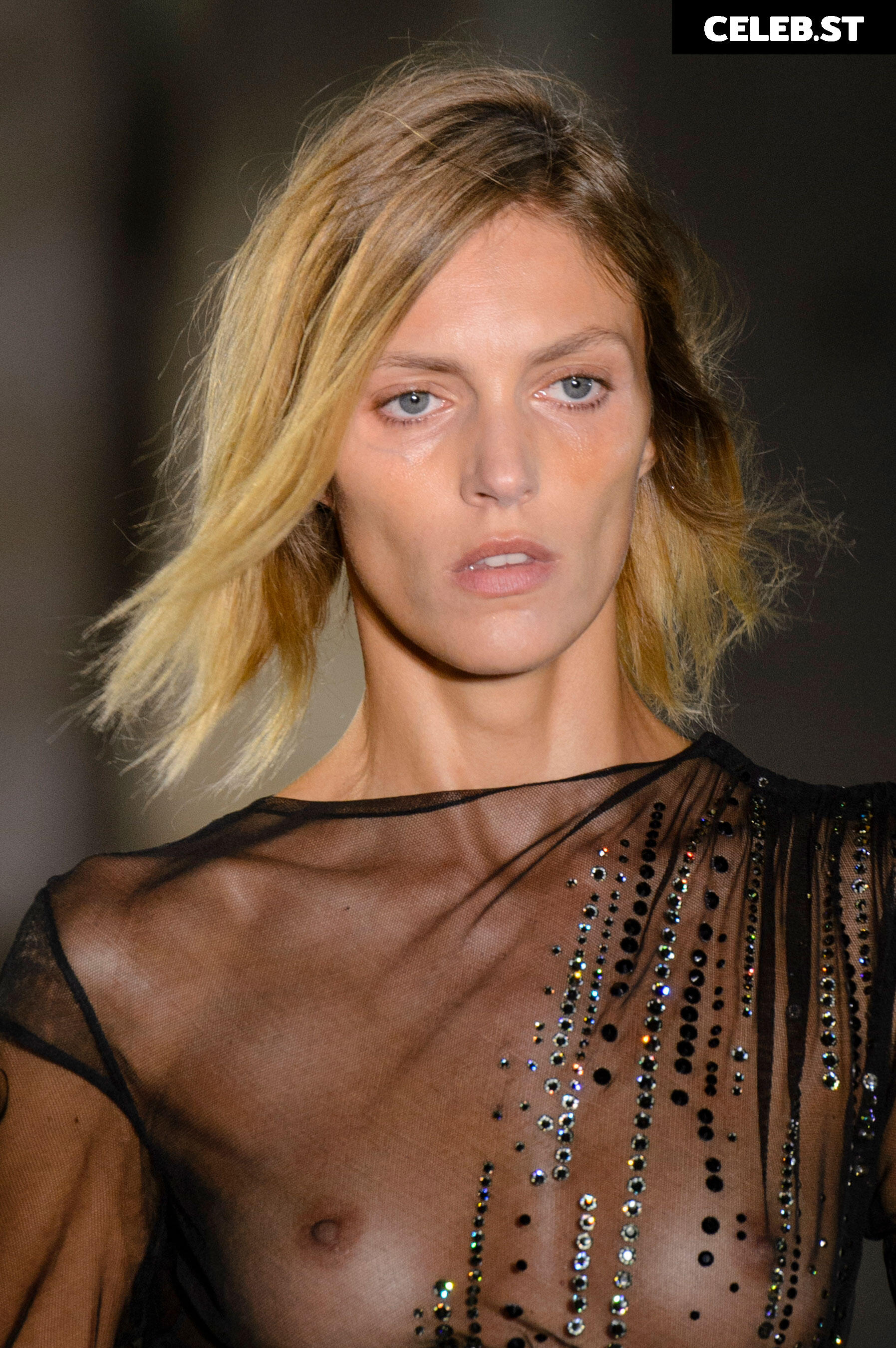 Anja Rubik Image 1753129