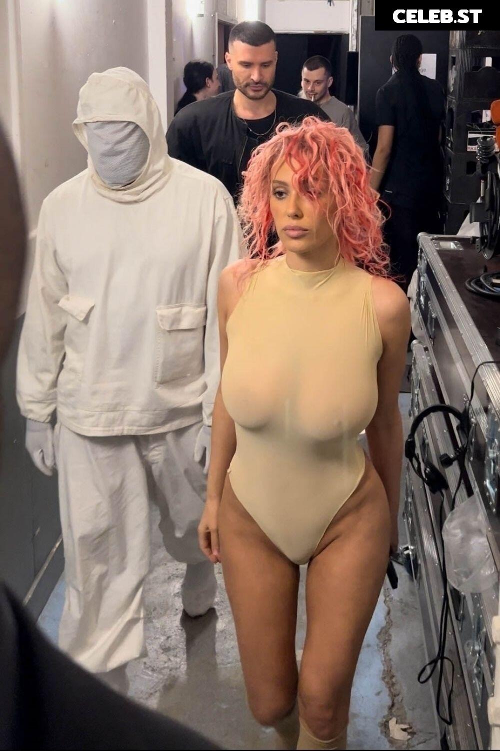 Bianca Censori Image 1753055