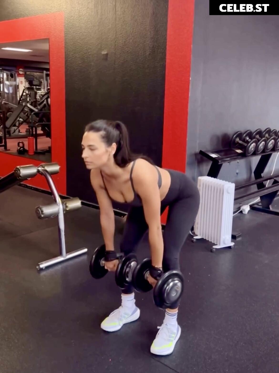 Amira Aly / Pocher Image 1753226