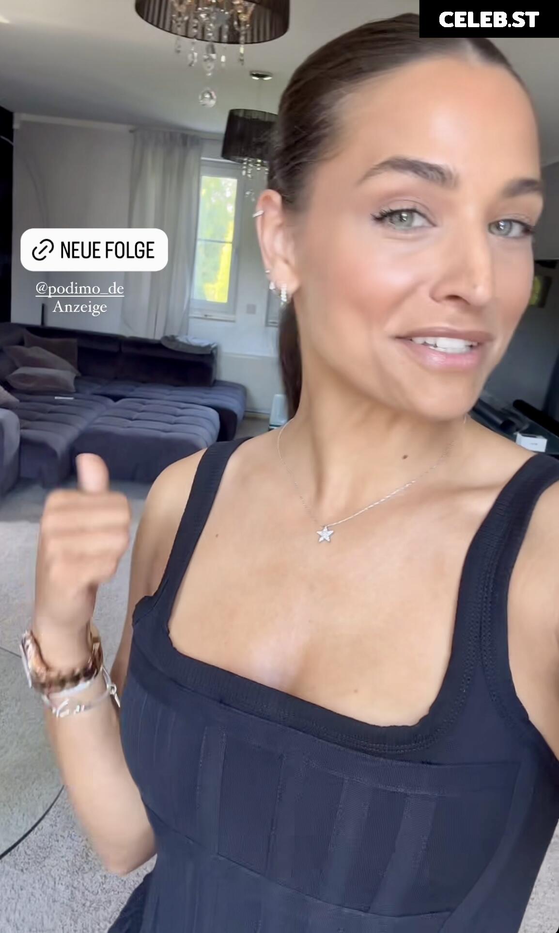 Amira Aly / Pocher Image 1753937