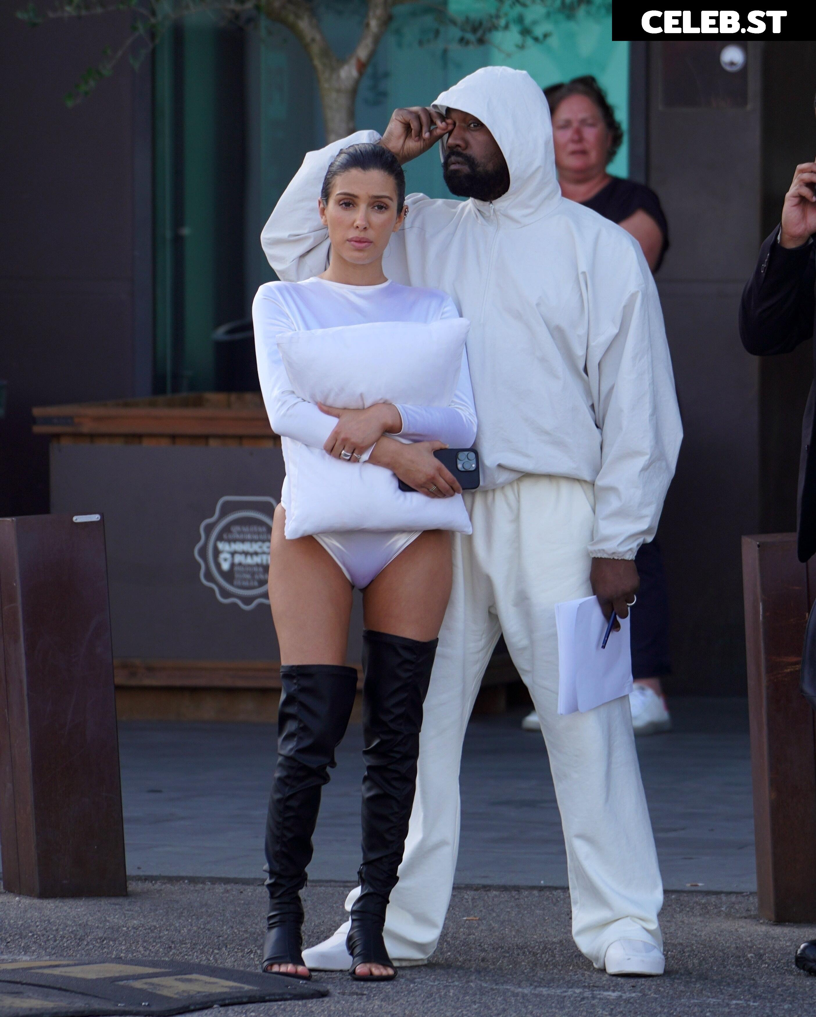 Bianca Censori Image 1750512