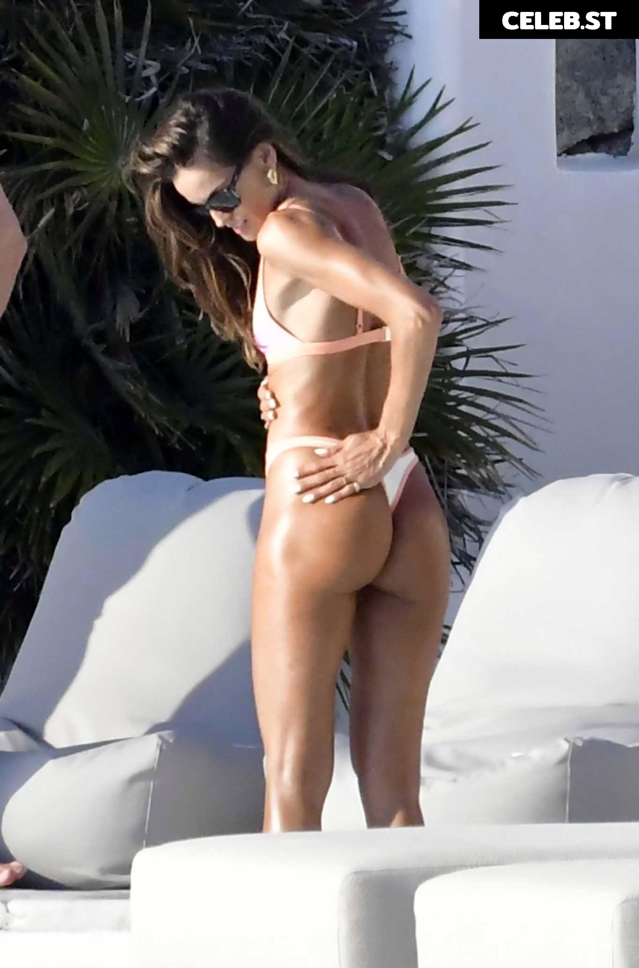 Izabel Goulart Image 1750955