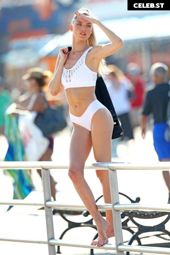 Martha Hunt Image 1759758