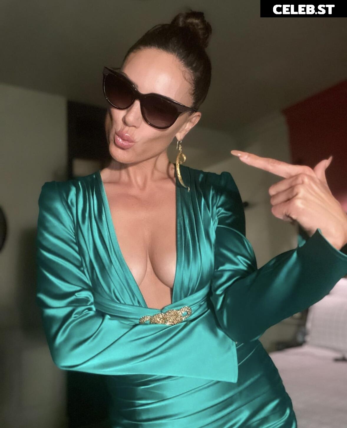 Nazan Eckes Image 1759129