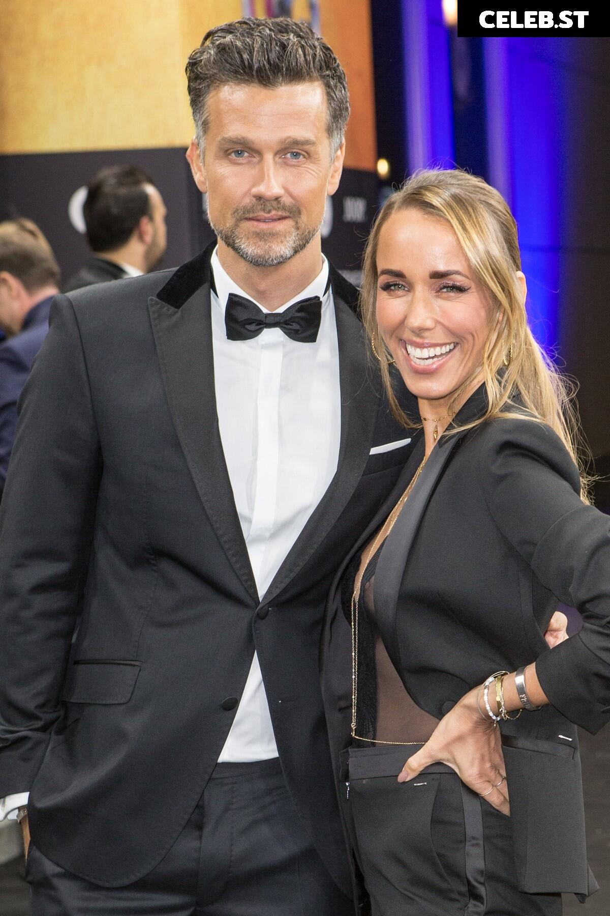 Annemarie Carpendale Image 1758596