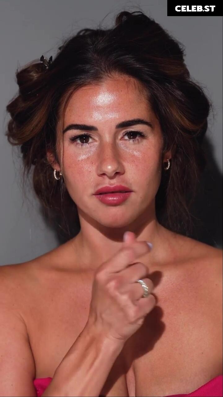 Sarah Engels Image 1758164