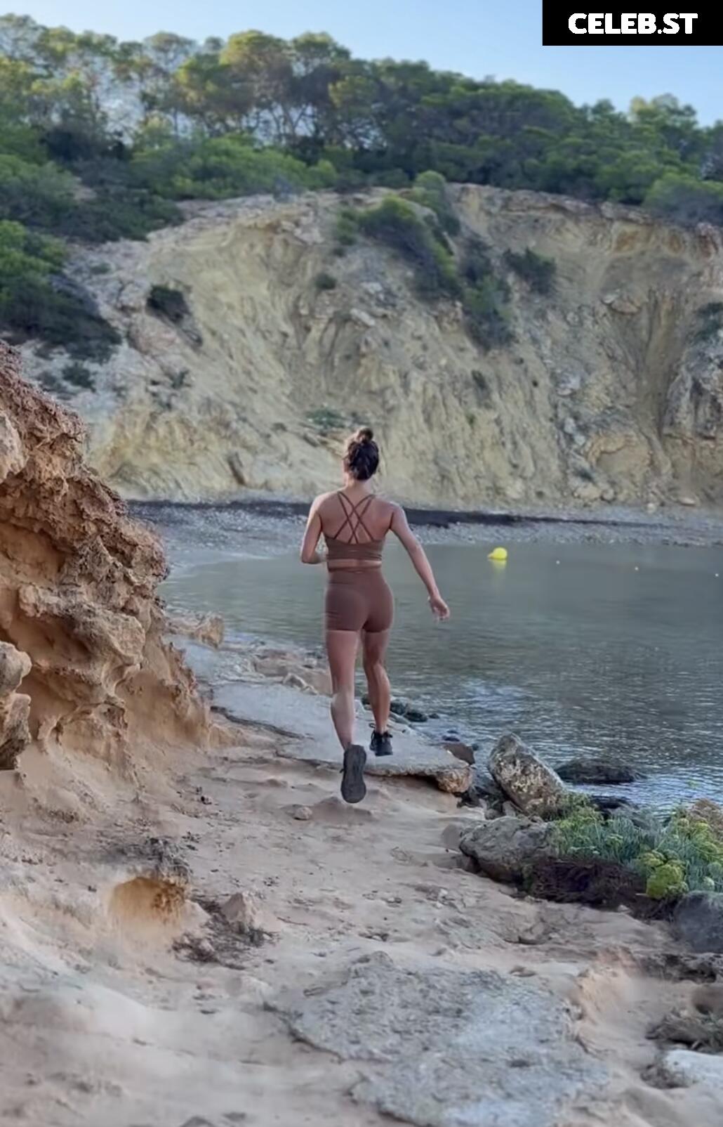 Nazan Eckes Image 1758994