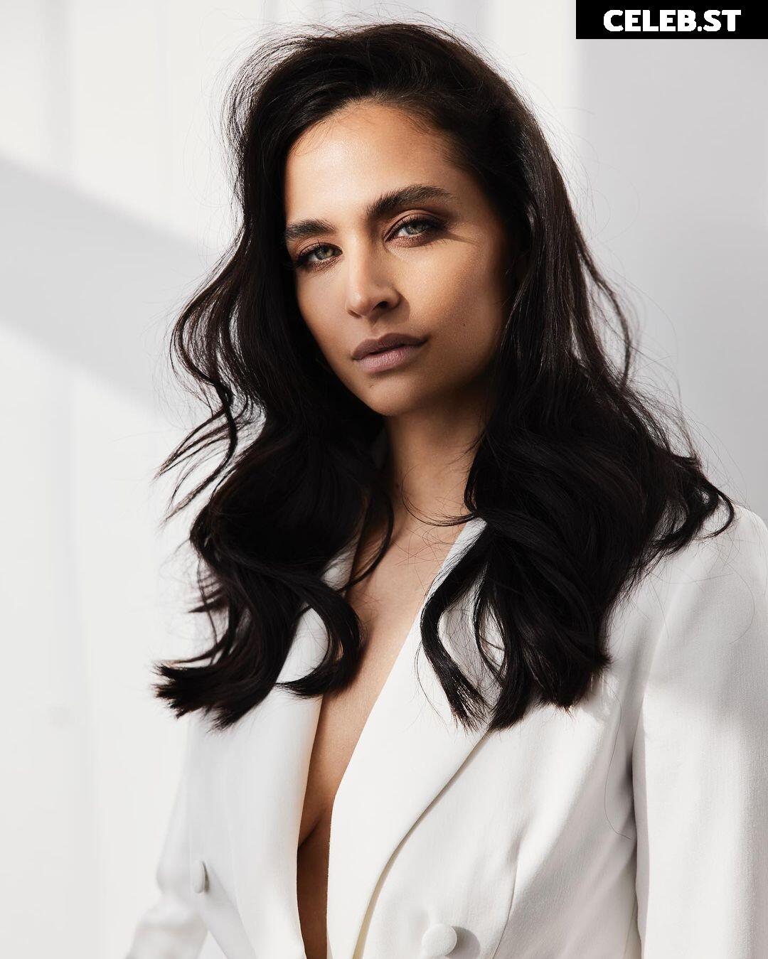 Amira Aly / Pocher Image 1745384