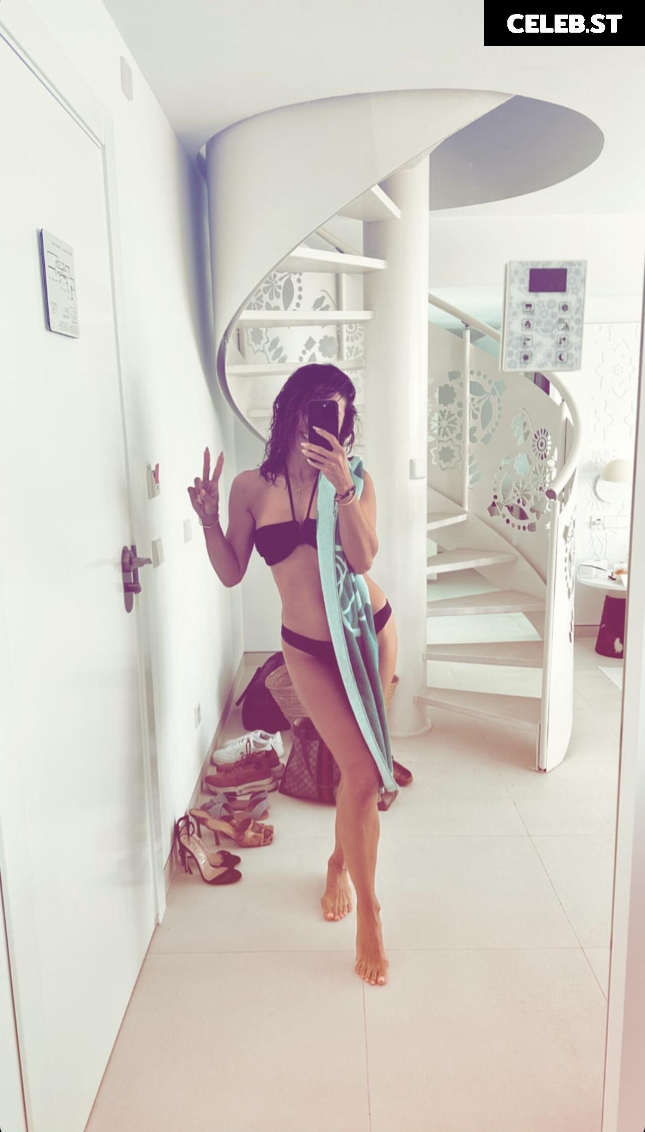 Nazan Eckes Image 1746714