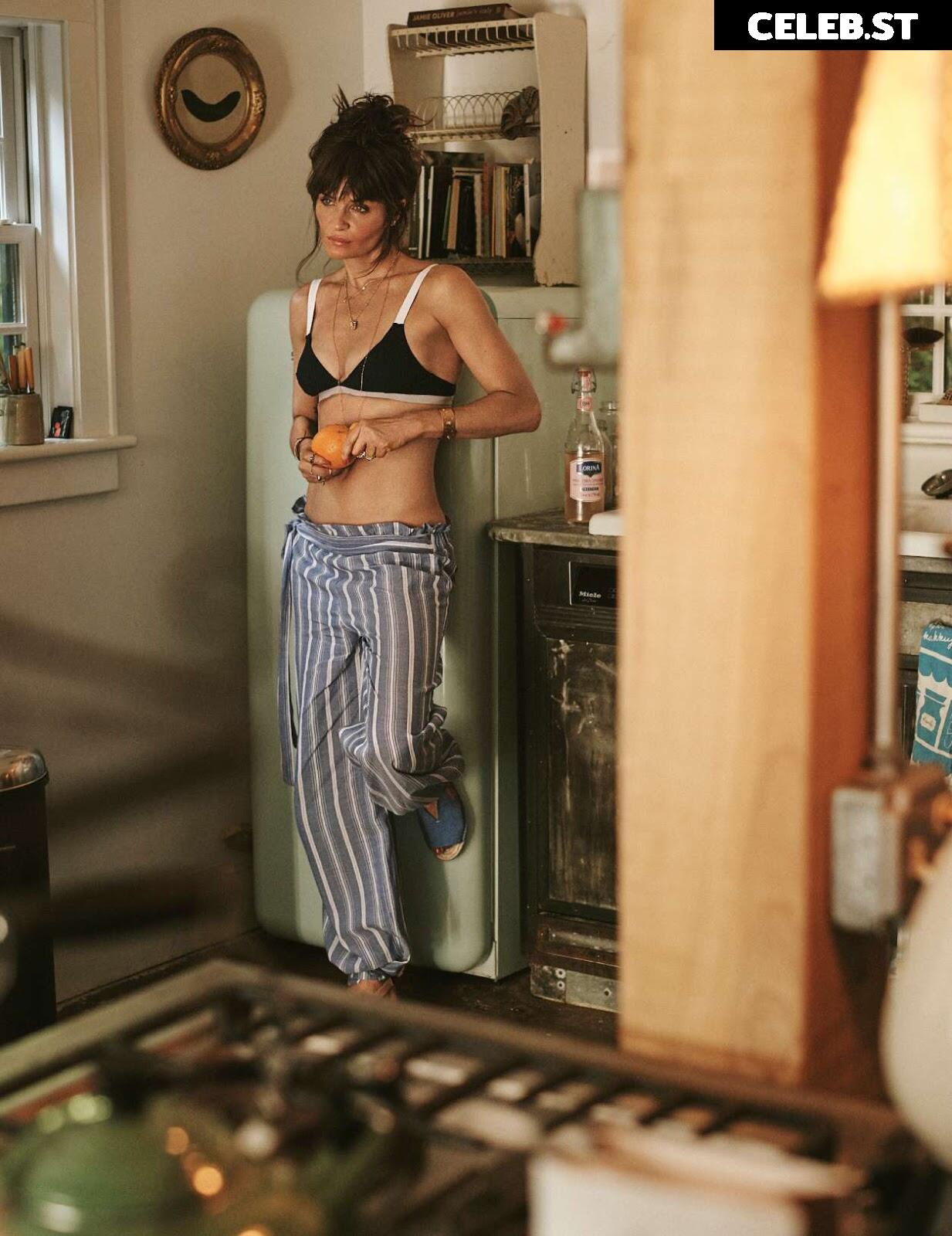 Helena Christensen Image 1746239