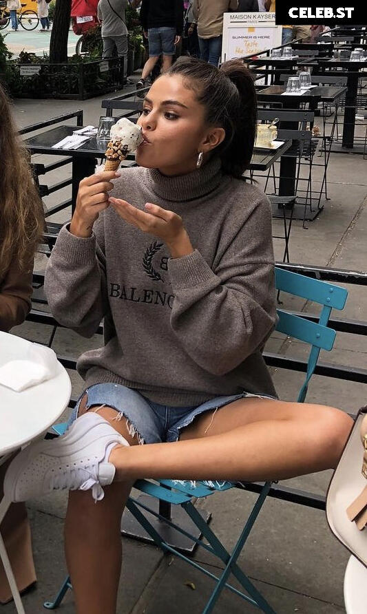 Selena Gomez Image 1747921