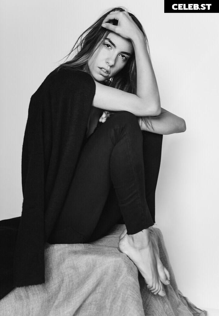 Rebecca Bagnol Image 1744549