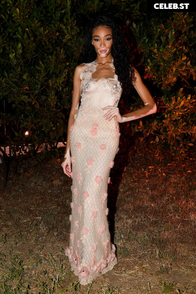 Winnie Harlow Image 1744578
