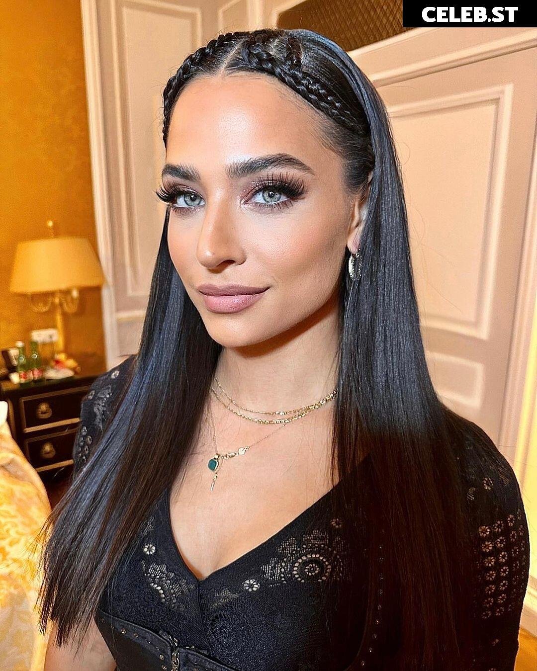 Amira Aly / Pocher Image 1741780