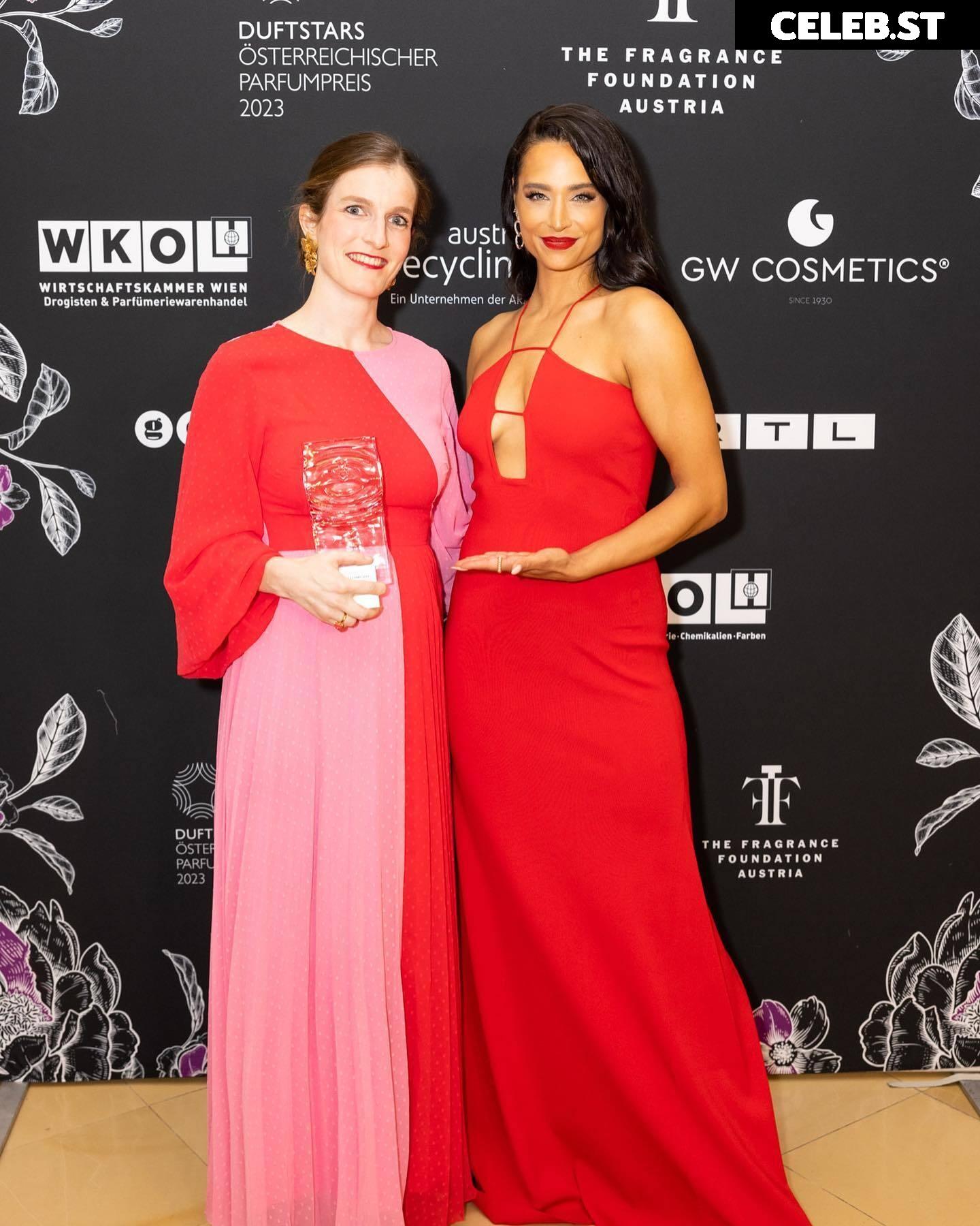 Amira Aly / Pocher Image 1741069