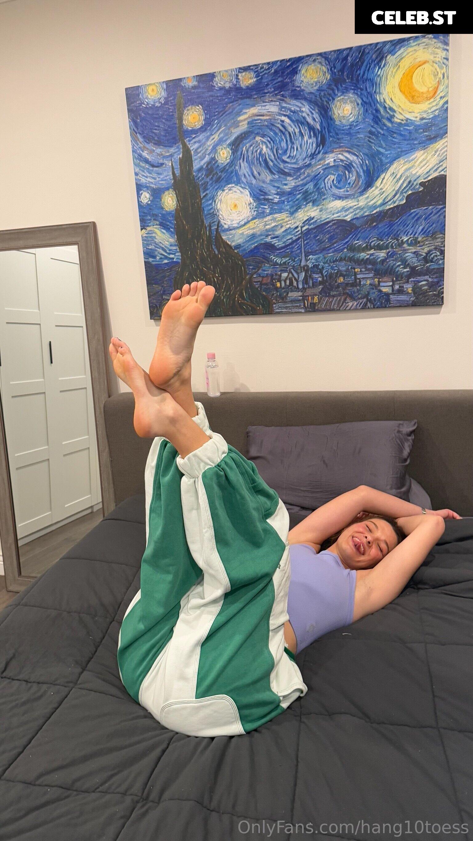 hang10toess Image 17419855
