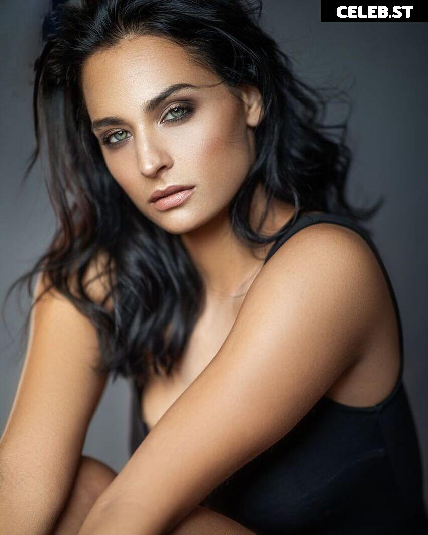 Amira Aly / Pocher Image 1742843