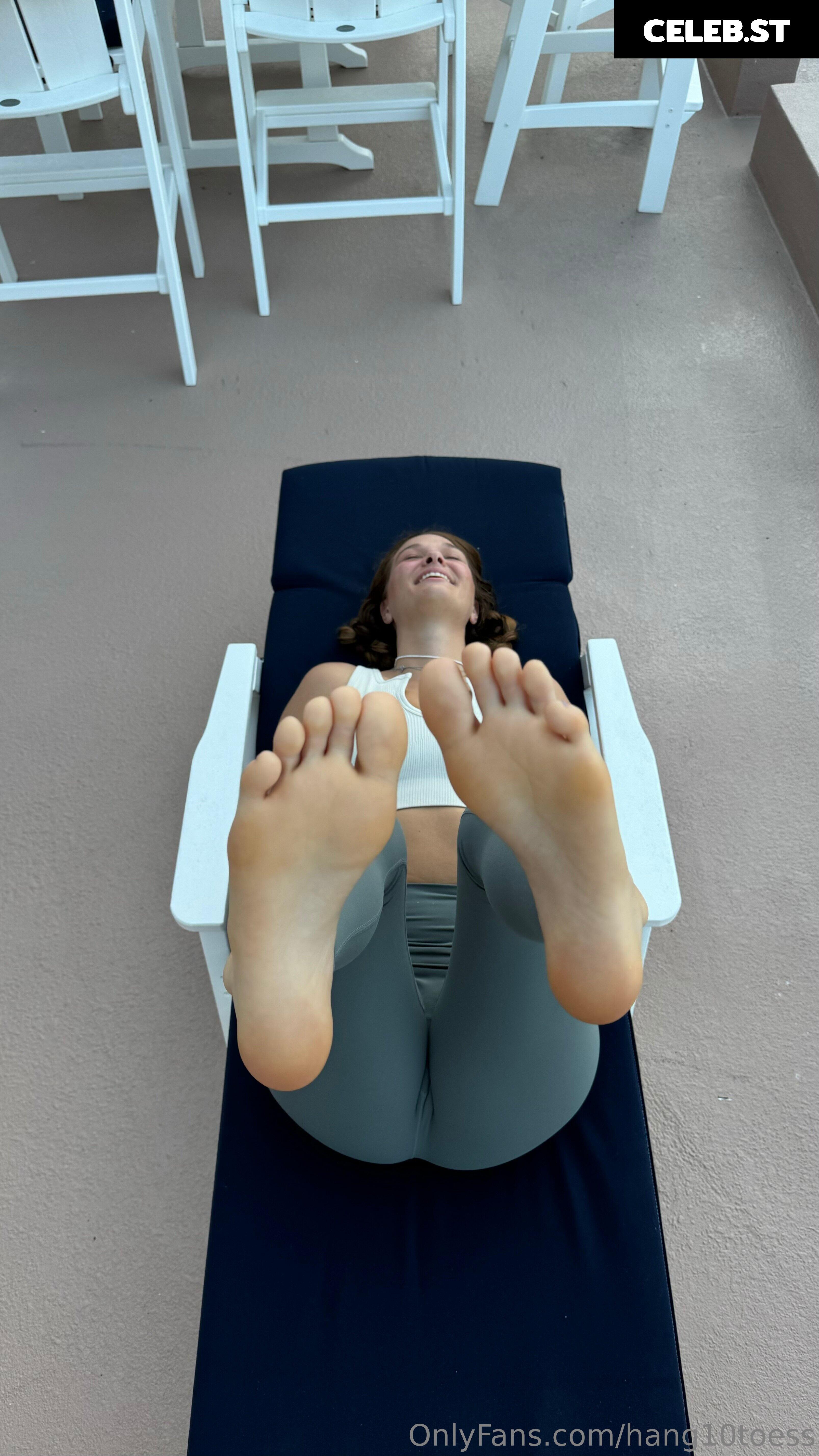 hang10toess Image 17425844