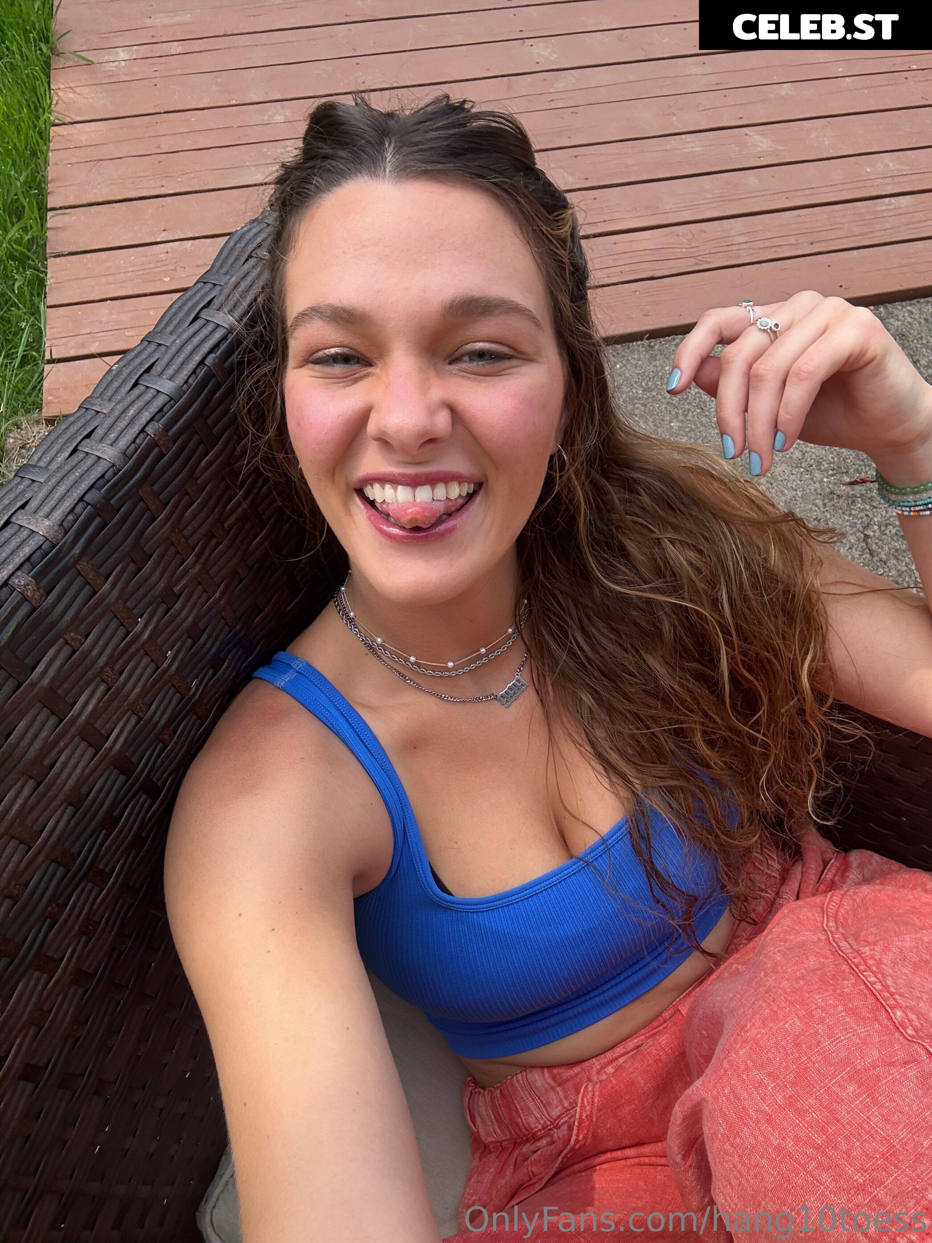 hang10toess Image 17422196