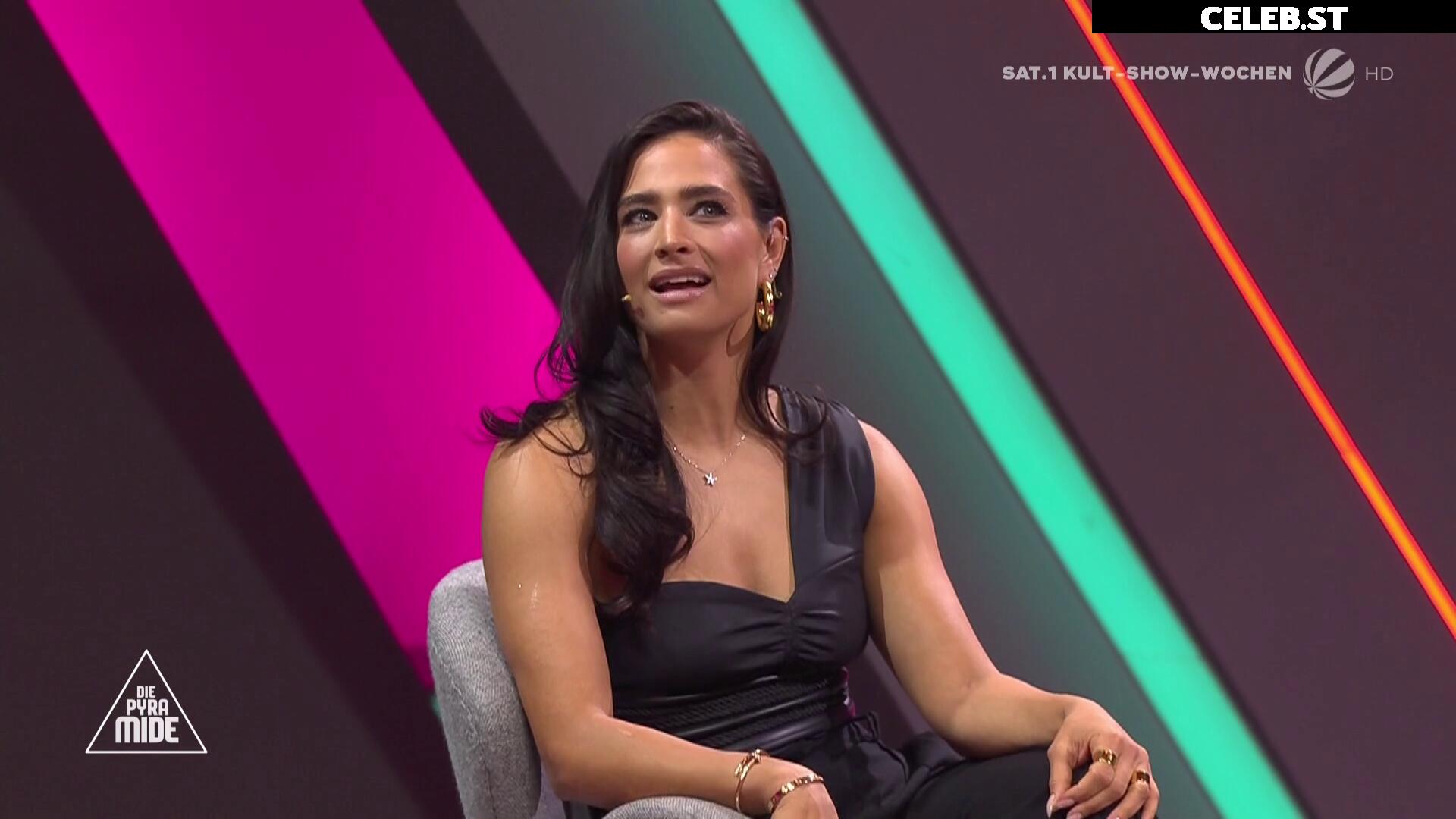 Amira Aly / Pocher Image 1743584