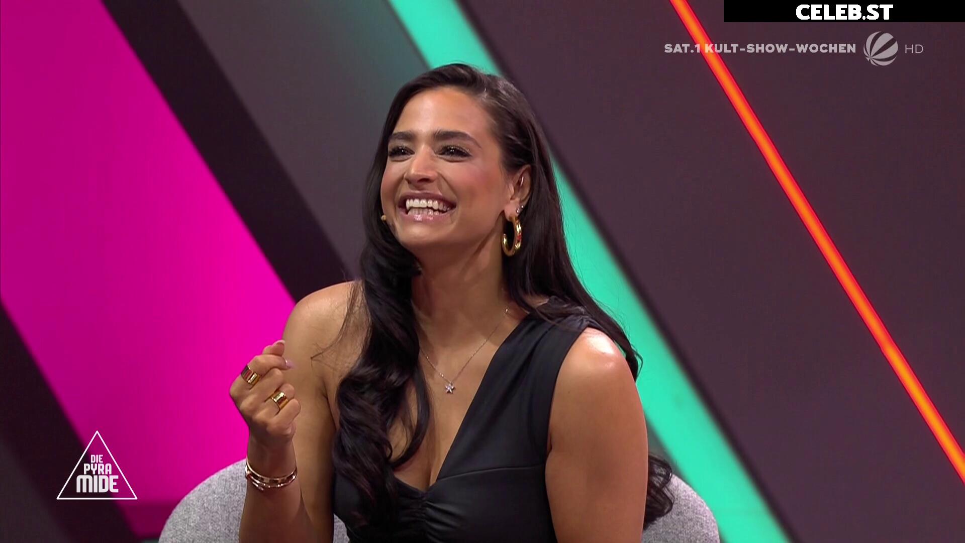 Amira Aly / Pocher Image 1743541