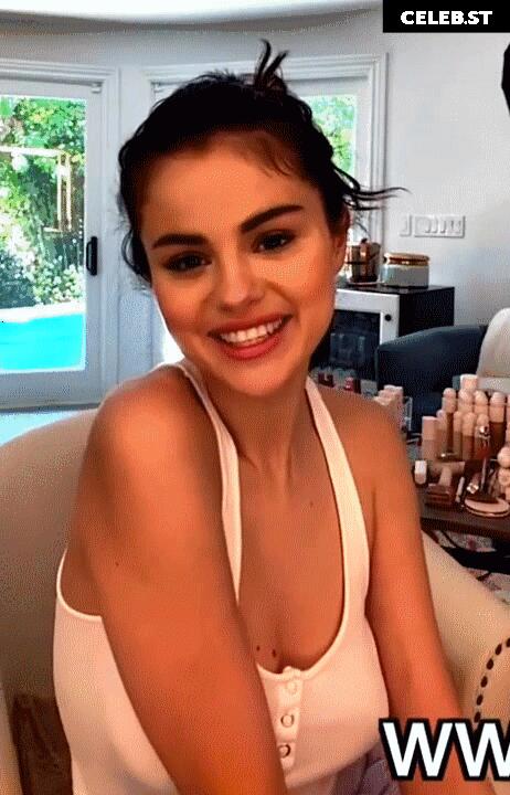 Selena Gomez Image 1743468